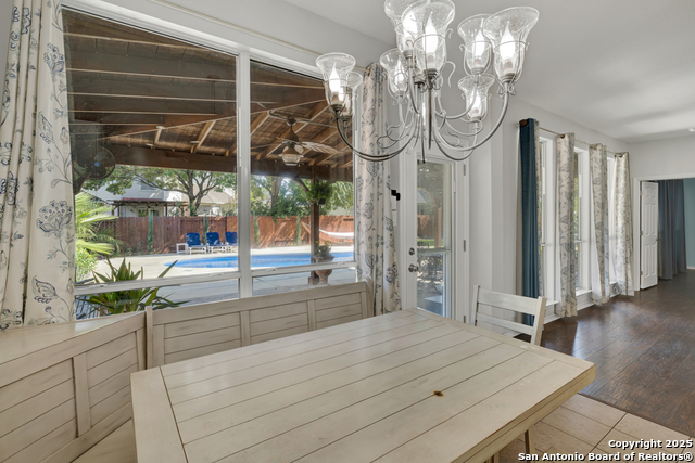 Image 16 of 53 For 1739 Oak Glen