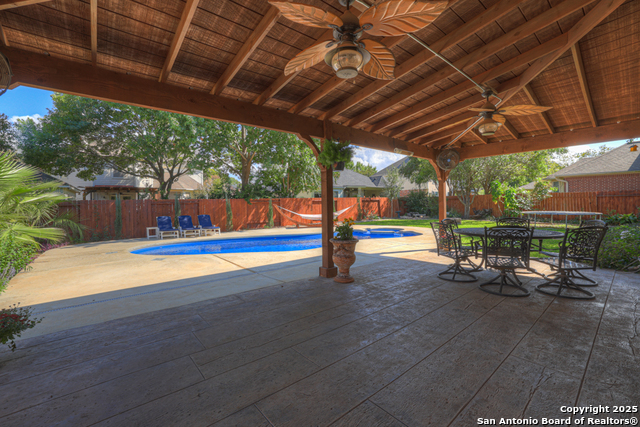 Image 35 of 53 For 1739 Oak Glen