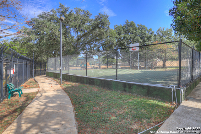 Image 43 of 53 For 1739 Oak Glen