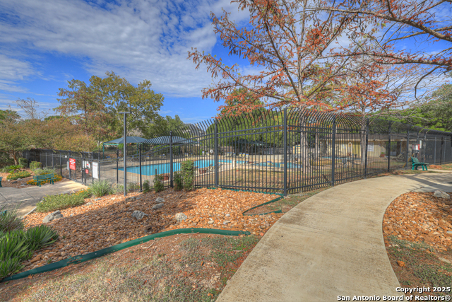 Image 47 of 53 For 1739 Oak Glen