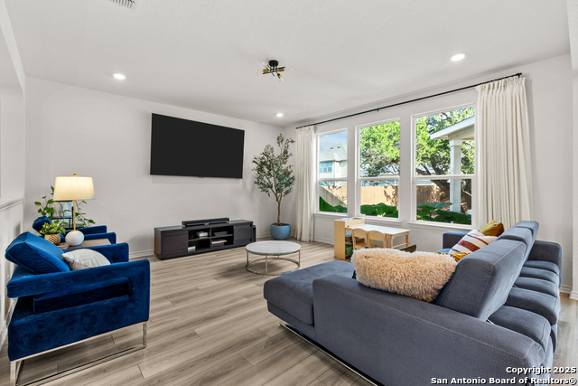 Image 13 of 40 For 5311 Spanish Bluebells