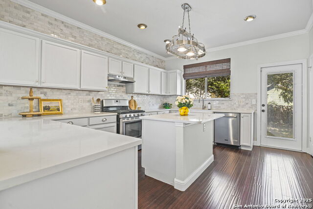 Image 9 of 23 For 8611 Willow Glen