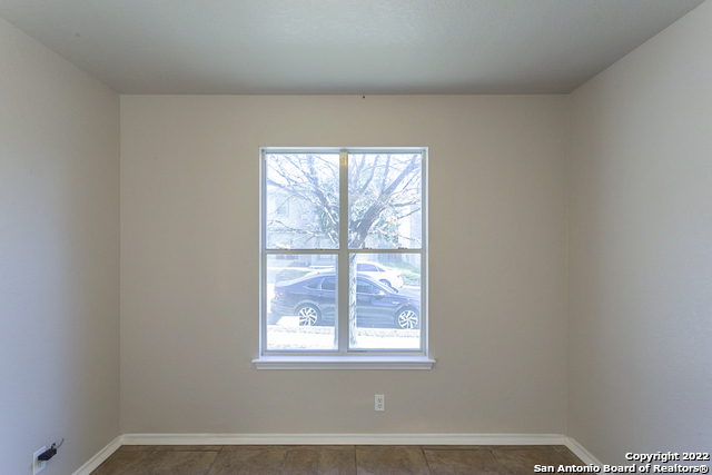 Image 12 of 25 For 8123 Sandbar Pt