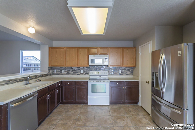 Image 4 of 25 For 8123 Sandbar Pt