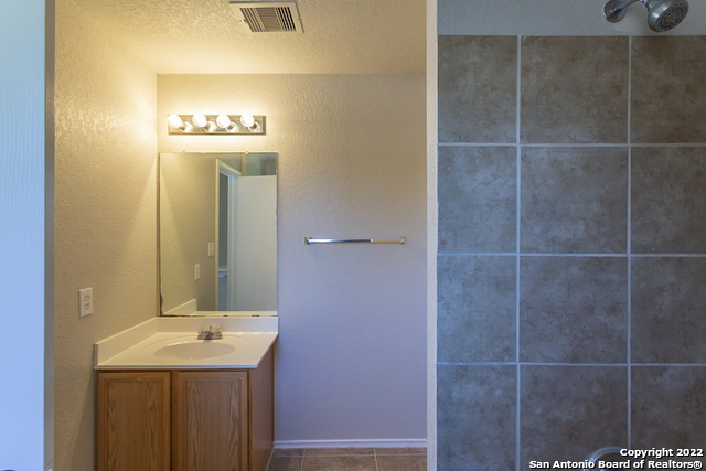 Image 7 of 25 For 8123 Sandbar Pt