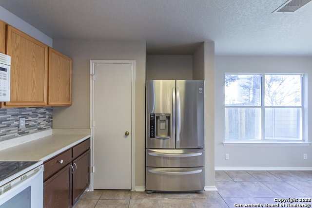 Image 9 of 25 For 8123 Sandbar Pt