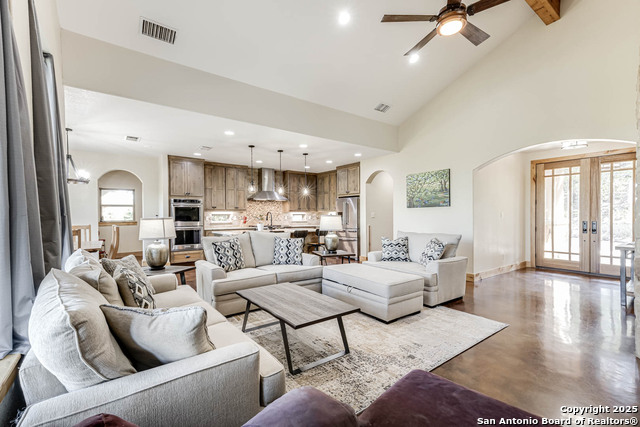 Image 10 of 53 For 710 Stoney Ridge