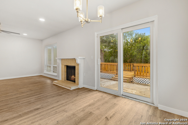 Listing photo id 17 for 10223 Flatland