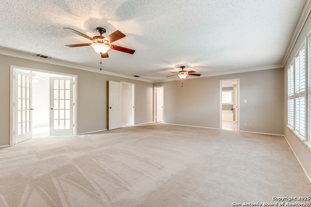 Listing photo id 27 for 2303 Copper Ash