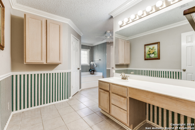 Listing photo id 29 for 2303 Copper Ash