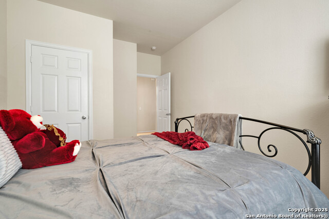 Image 16 of 41 For 10119 Ramblin River