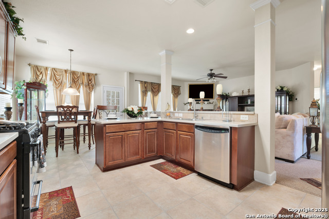 Image 9 of 41 For 10119 Ramblin River