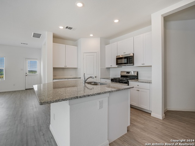 Image 10 of 46 For 5922 Vestige