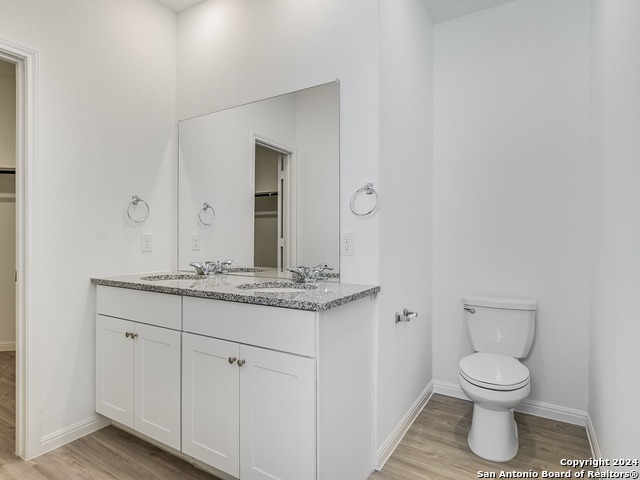 Image 13 of 46 For 5922 Vestige