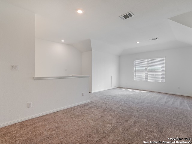 Image 15 of 46 For 5922 Vestige