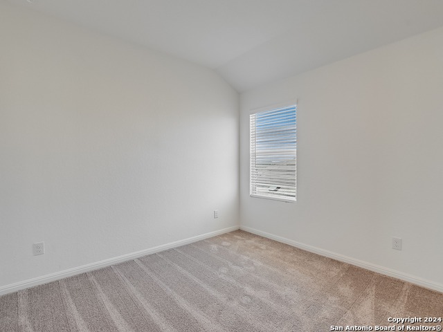 Image 18 of 46 For 5922 Vestige