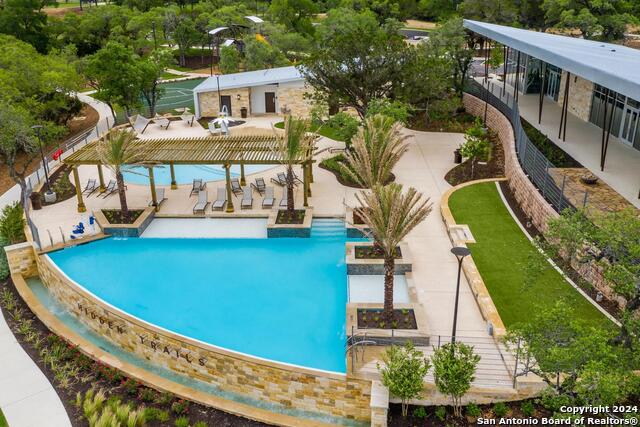 Image 34 of 46 For 5922 Vestige