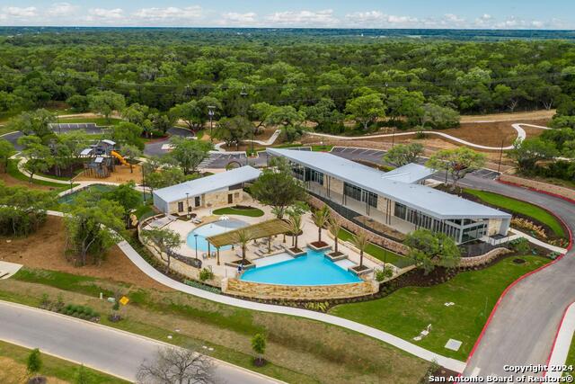 Image 39 of 46 For 5922 Vestige