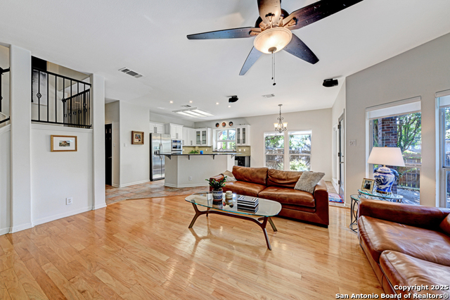 Image 15 of 40 For 2204 Blackoak Bnd