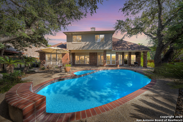 Image 3 of 40 For 2204 Blackoak Bnd