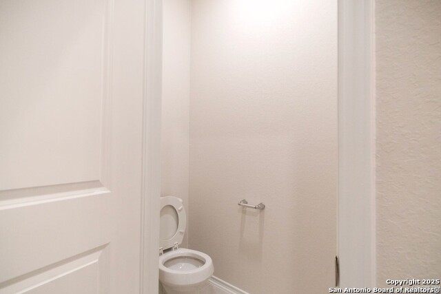 Image 31 of 50 For 3652 Victory Copper