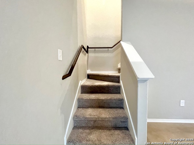 Listing photo id 16 for 7356 Misty Ridge  14