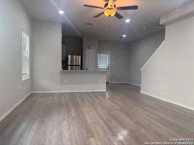 Listing photo id 0 for 7356 Misty Ridge  14