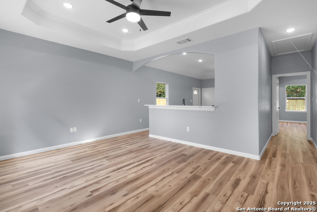 Image 4 of 26 For 618 San Gabriel S