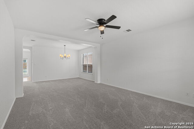 Image 23 of 42 For 12206 Medina Mill