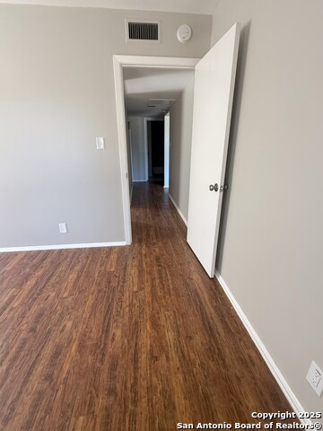 Listing photo id 15 for 150 Postwood