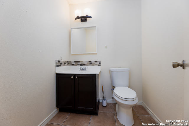 Image 8 of 23 For 6326 Maverick Trl