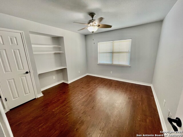 Image 11 of 16 For 21106 Harvest Hiils