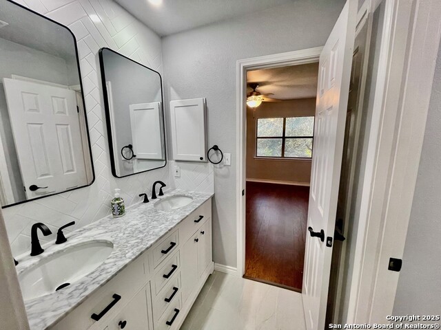 Image 9 of 16 For 21106 Harvest Hiils