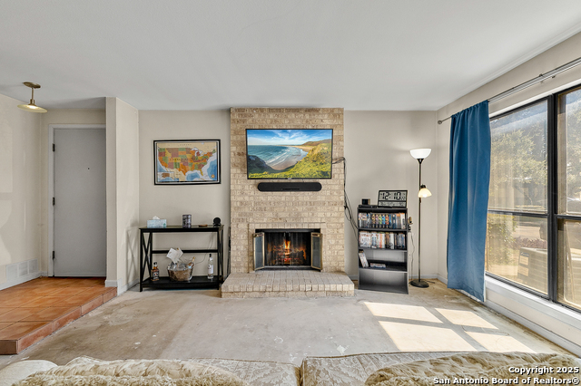 Image 6 of 21 For 11843 Braesview  1405