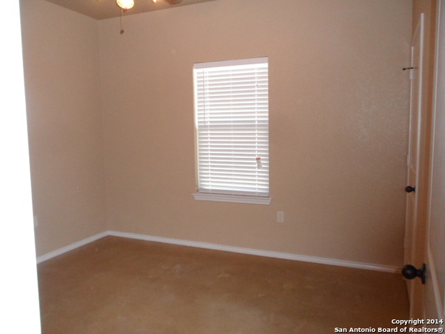 Image 14 of 22 For 210 Stone Gate