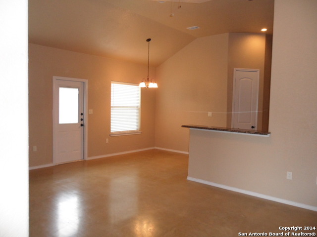 Image 5 of 22 For 210 Stone Gate