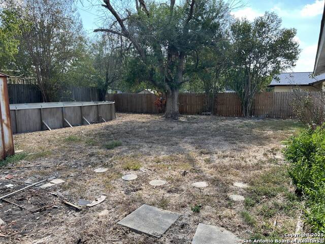 Image 16 of 17 For 4418 Sun Vista Ln