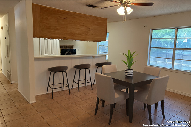Image 4 of 17 For 4418 Sun Vista Ln