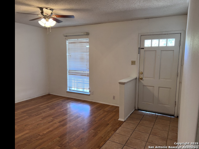 Image 9 of 17 For 4418 Sun Vista Ln