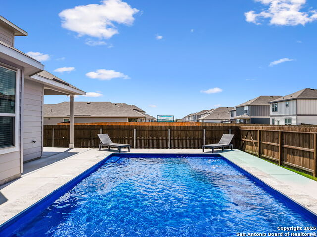 Image 8 of 48 For 776 Windflower