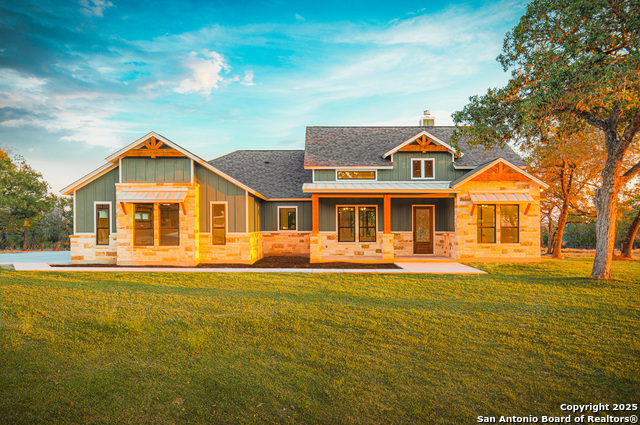 Listing photo id 0 for 136 Hondo Ridge