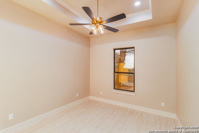 Listing photo id 18 for 136 Hondo Ridge