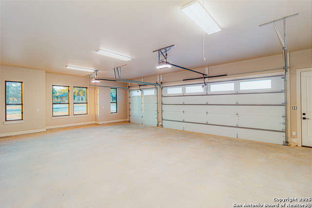 Listing photo id 22 for 136 Hondo Ridge