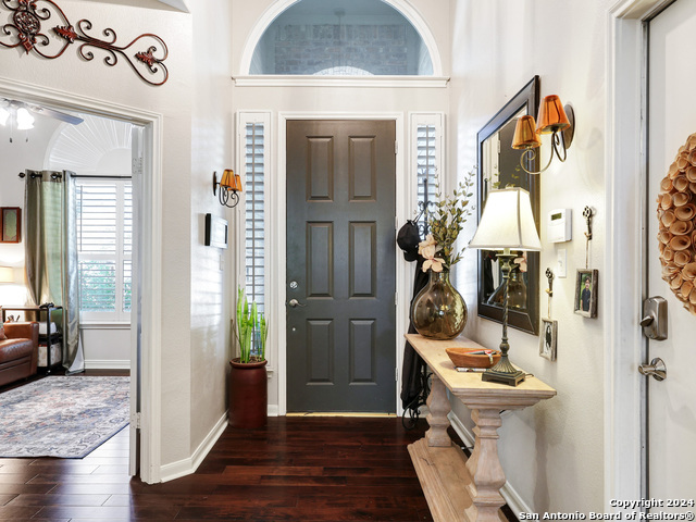 Image 2 of 25 For 13934 Amber Crst