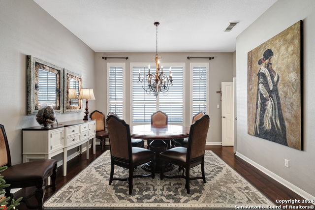 Image 4 of 25 For 13934 Amber Crst