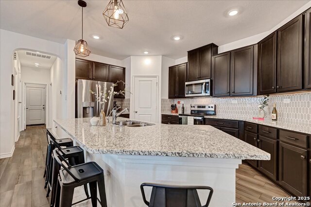 Listing photo id 2 for 11553 Hocus Pocus