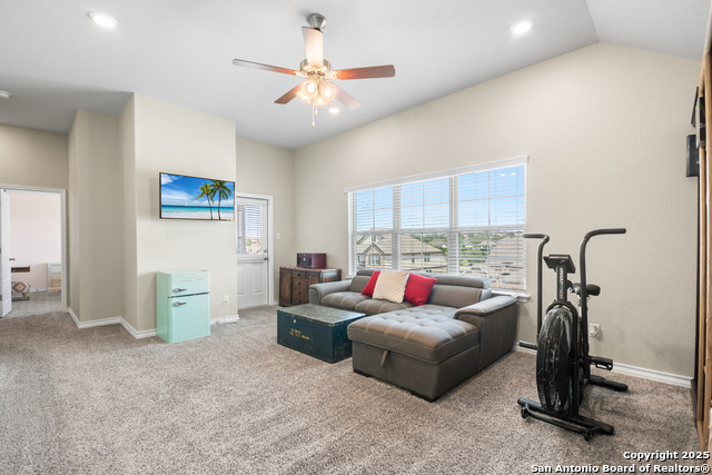 Image 14 of 30 For 3238 Blenheim