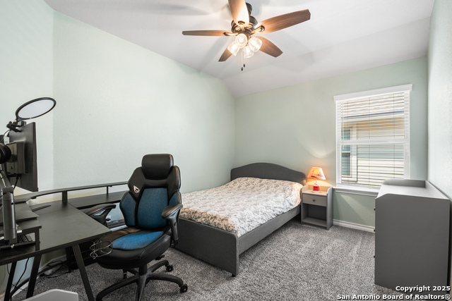 Image 19 of 30 For 3238 Blenheim