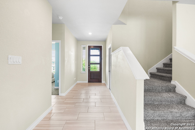 Image 6 of 30 For 3238 Blenheim