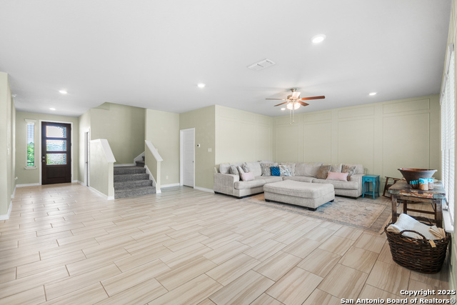 Image 7 of 30 For 3238 Blenheim